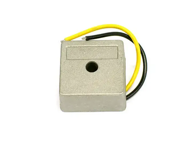 Hovedbilde VOLTAGE REGULATOR